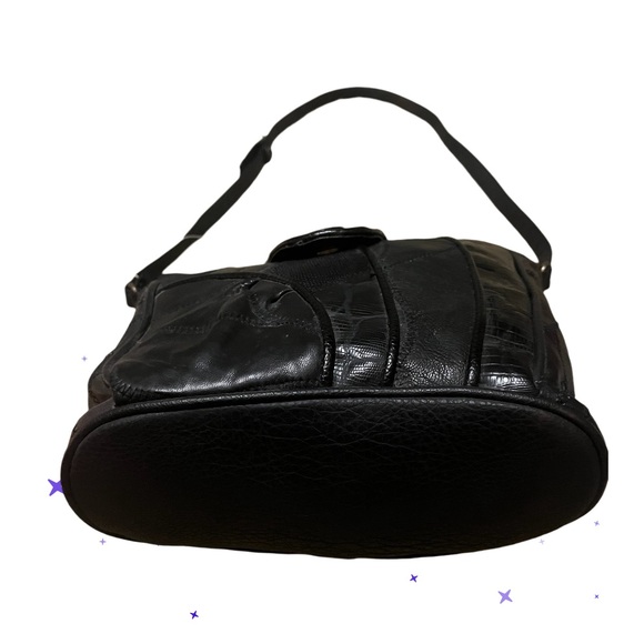 Rivage Original Classic Crossbody Black Handbag. - Picture 8 of 11